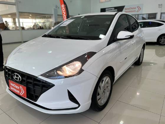 HYUNDAI HB20 1.0 12V FLEX EVOLUTION MANUAL HYUNDAI HB20 1.0 12V FLEX EVOLUTION MANUAL